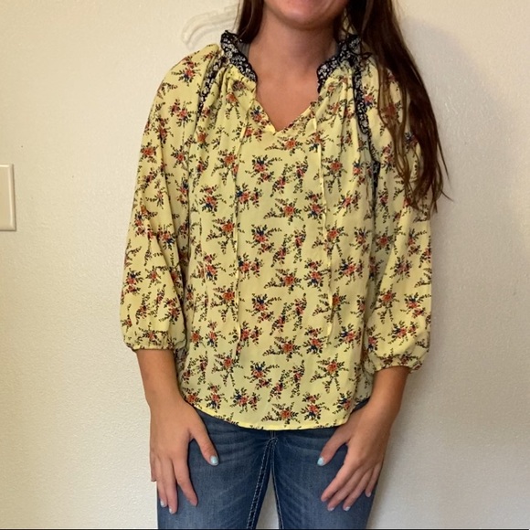 Dalia Top - Picture 1 of 6